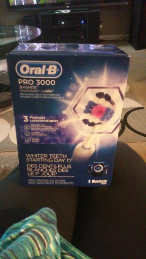 Oral B. PRO 3000