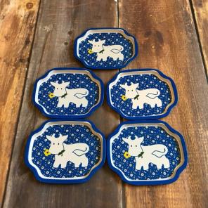 5 Small Vintage Trays