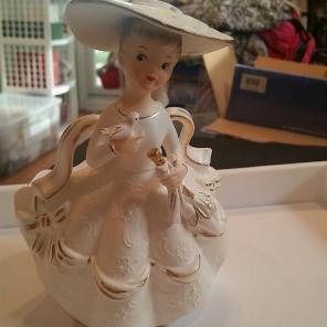 Vintage 1964 Rubens Ceramic Planter