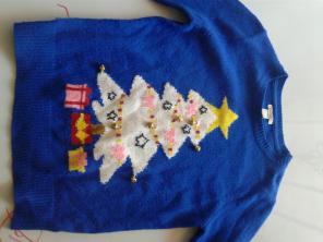 Forever 21 christmas sweater