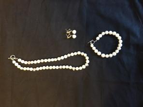 Fresh Water Pearls Set 18"