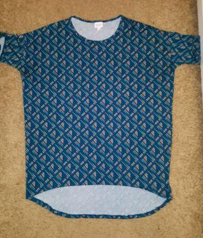 Lularoe Irma (Medium)