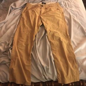 American Eagle Original Straight Khakis