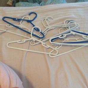 20 Hanger
