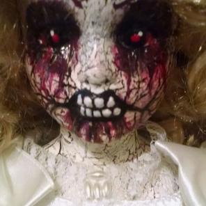 Creepy Dead Porcelain Bride Doll