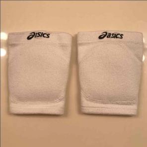 Asics Volleyball Kneepads NWOT
