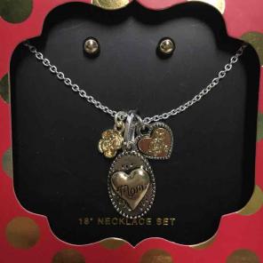 Giftable Jewelry Necklace Earring Set