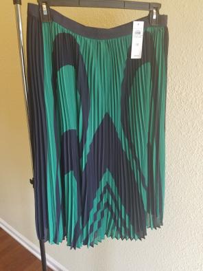 Size 10 Pleated Green/Navy Skirt