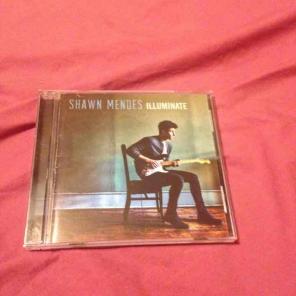Shawn Mendes illuminate Deluxe CD