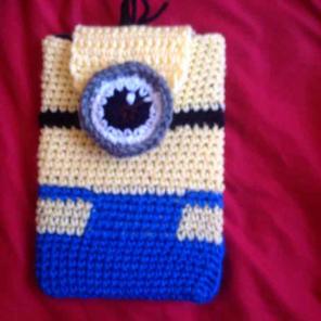 Crocheted minion mini iPad sleeve