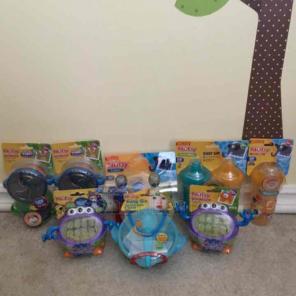 Nuby 8-Item Multi-Stage Feeding Set