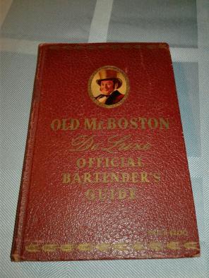 1941 Old Mr Boston Bartender Guide book