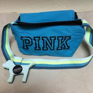 VS Pink Lunch Bag W/ dog Key Chain