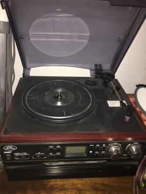 Pyle Vintage Record Player