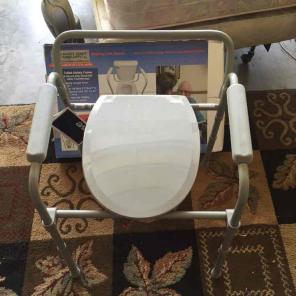 Mercer toilet safety frame never used