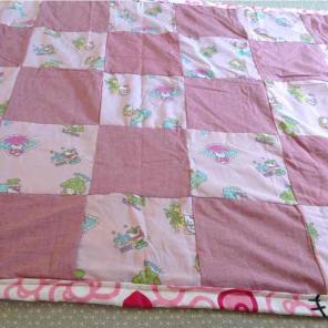 Hello kitty quilt