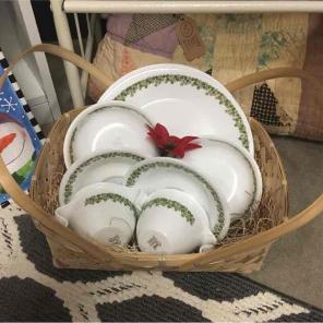 CORELLE 16 PCS SET SPRING BLOSSOM.