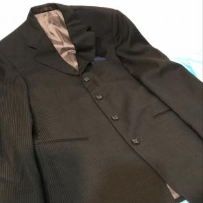 Givency Mens Suit Size: 38 Long