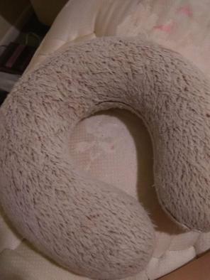 Neck pillow