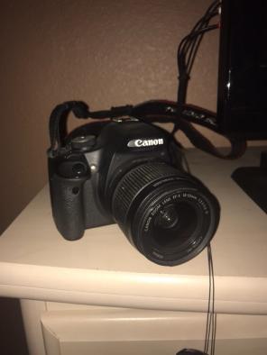Canon T1i