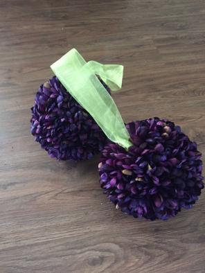2 Flower Girl Ball Bouquets Never Used !
