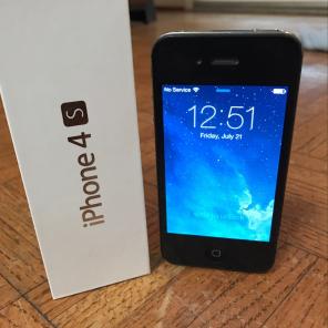 Black iPhone 4S--- 16gb