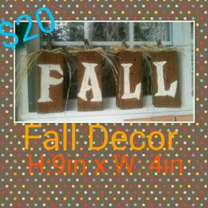 Fall decorations pumpkins !