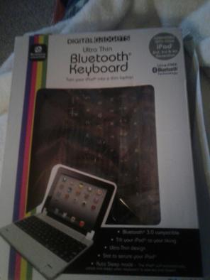 Bluetooth Keyboard for Ipad
