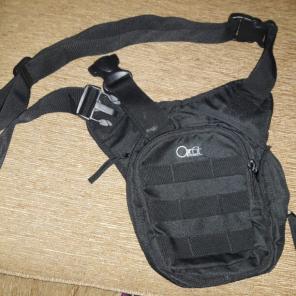 Airfit black sling bag