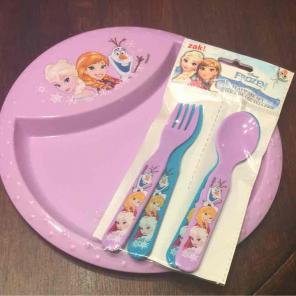 Disney Frozen plastic plate set