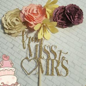 Cake Topper With Flowers