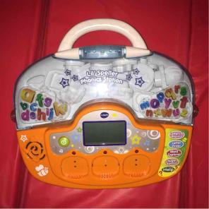 Phonics lil' speller