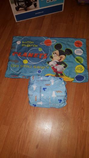 Toddler fitted sheet and pillow case