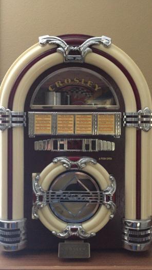 Crosley CD/Radio Collectible (rare)