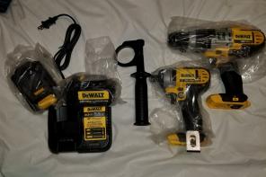 $#$%-DEWALT 20V HAMMERDRILL/IMPACT DRIVE