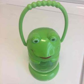 Cute Green Frog Light