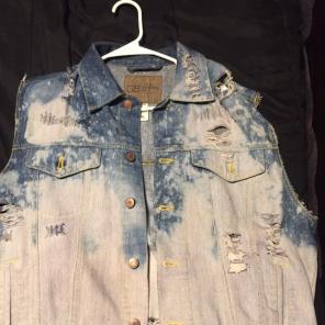 Men's Distressed Denim Jacket