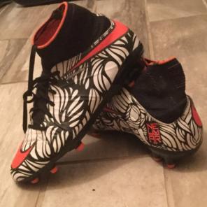 Nike Hypervenom Neymar
