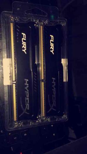 HYPERX 8GB DDR3 (2*4GB)