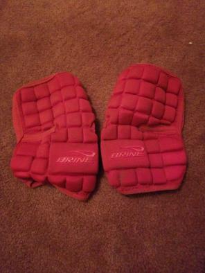Brine Lacrosse LoPro Elbow Pads (M)