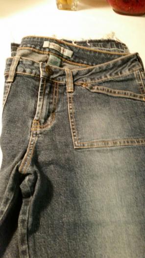 Abercrombie and Fitch girl jeans