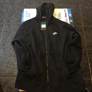 XL Black Nike Sweater (Negotiable)