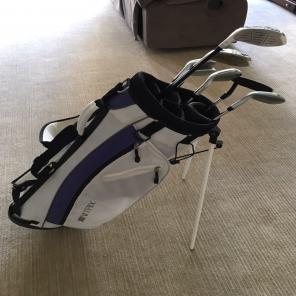 Golf Bag & Clubs _ Intrix