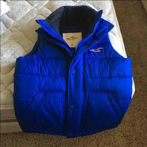 Hollister Vest