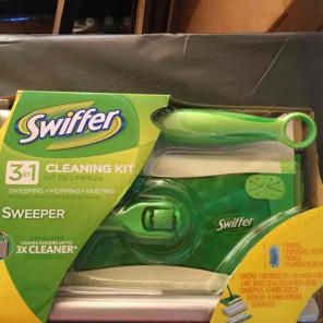 Swiffer 3-1 cleaner-started kit