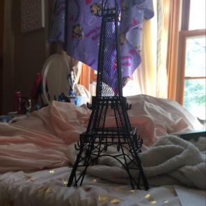 Eiffel Tower Jewelry Holder