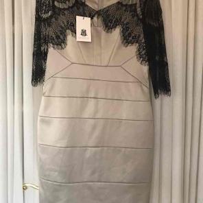 Elegant NEW Montique dress size10
