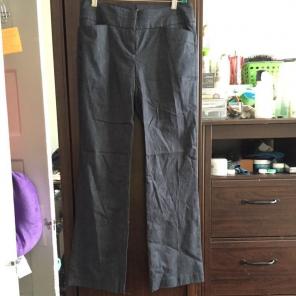Ladies Navy Blue Loft Pants In Size 0P