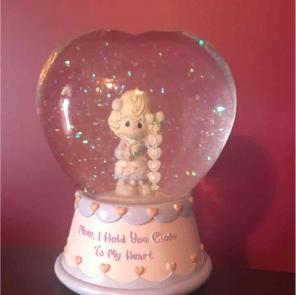 Snow globe