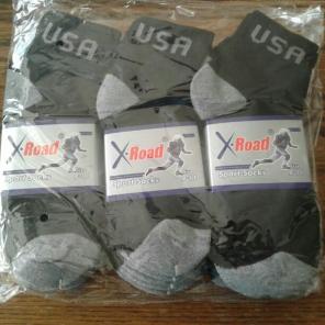 One dozen (12) pairs of men socks nwt